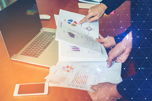 学法律什么学校